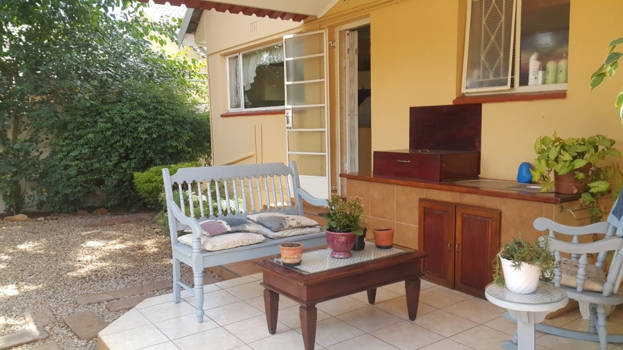 6 Bedroom Property for Sale in Kensington Gauteng