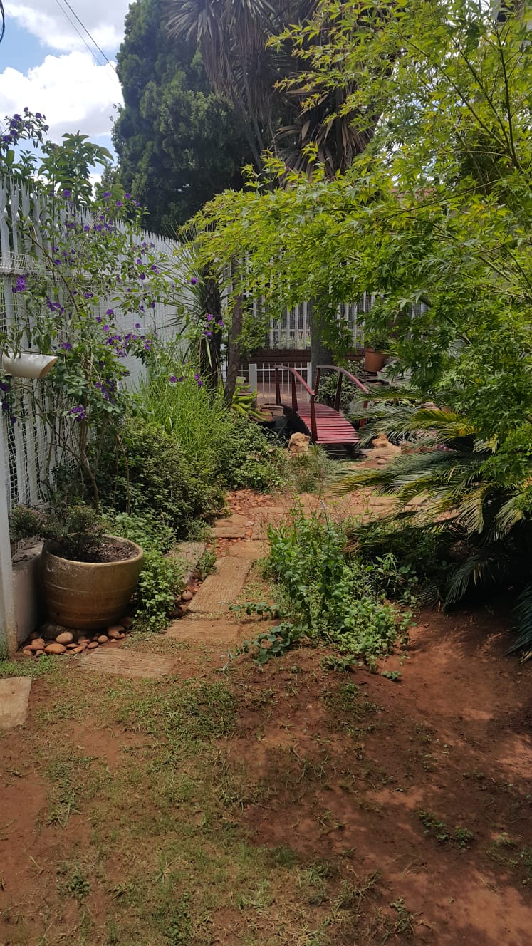 6 Bedroom Property for Sale in Kensington Gauteng