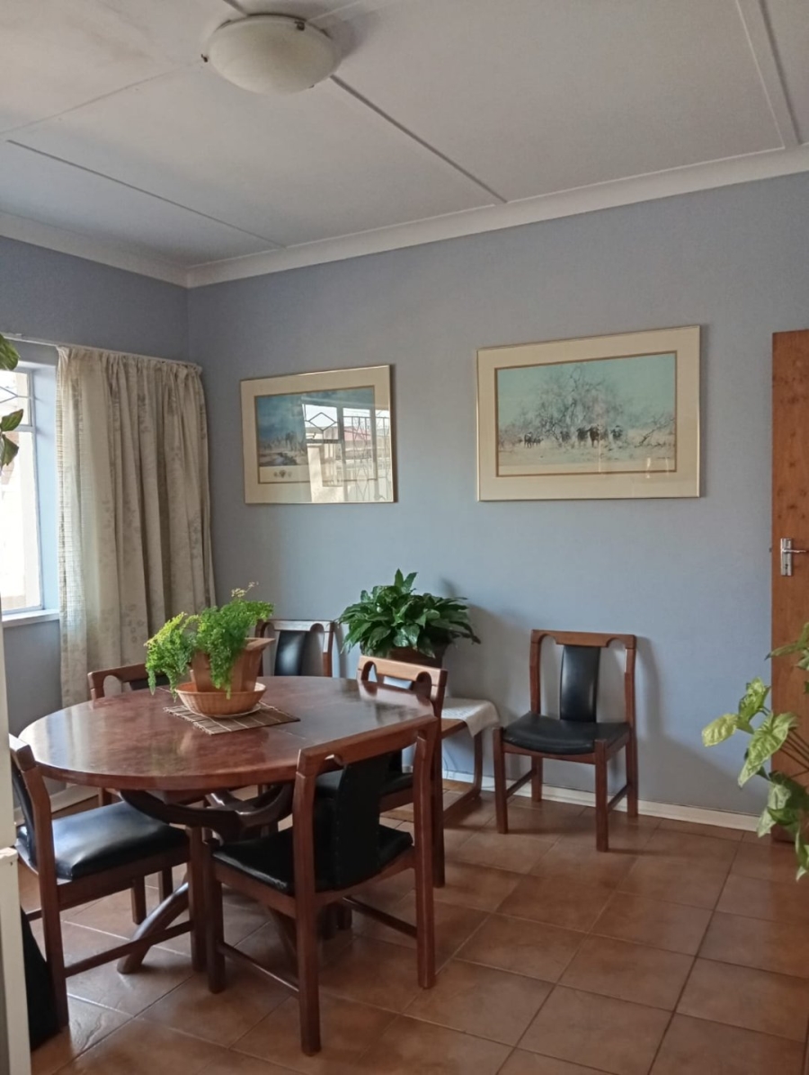 6 Bedroom Property for Sale in Kensington Gauteng