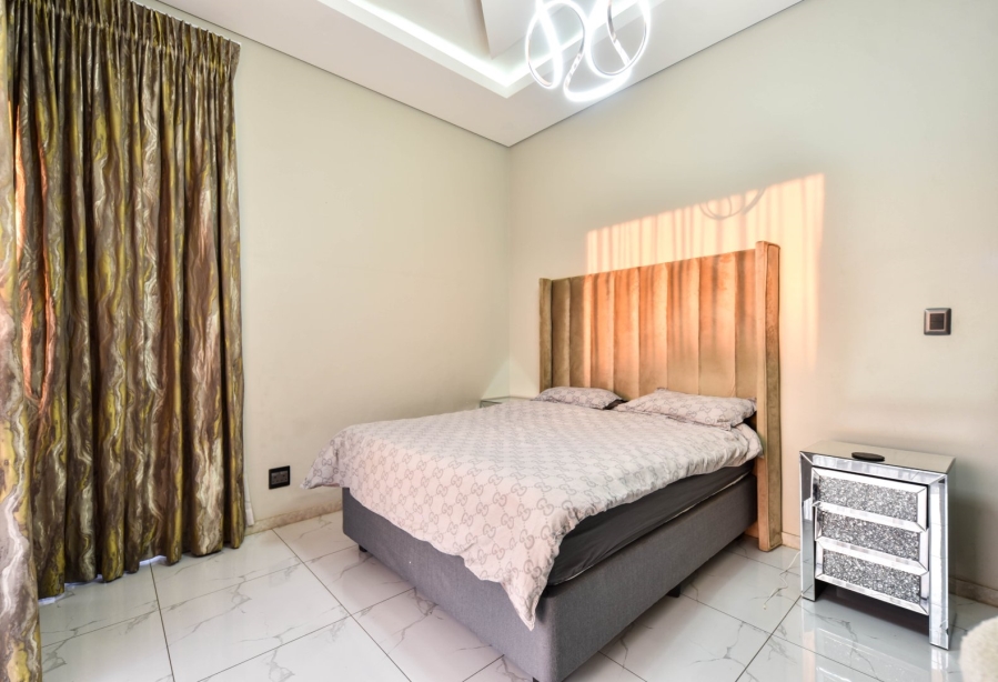 4 Bedroom Property for Sale in Lombardy Gauteng