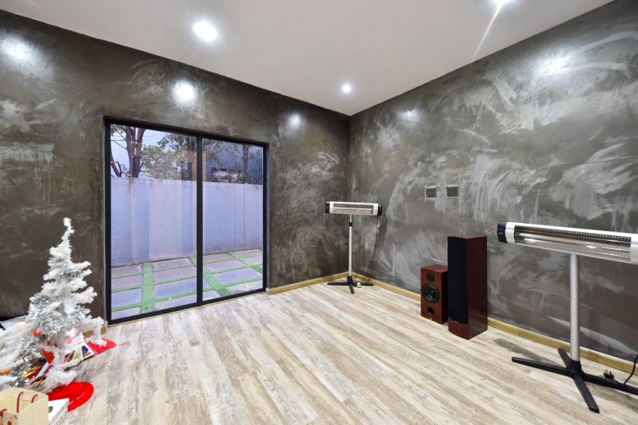 4 Bedroom Property for Sale in Lombardy Gauteng