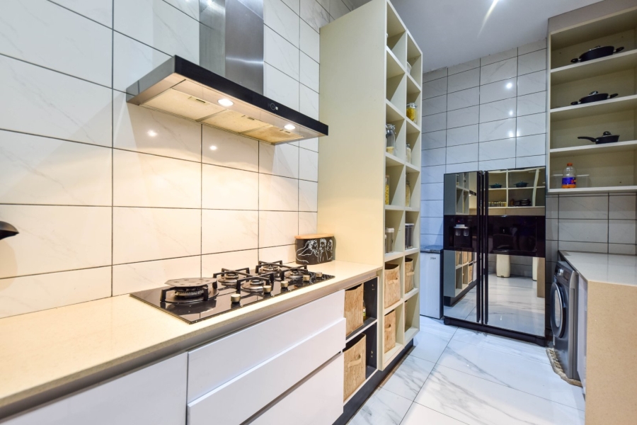 4 Bedroom Property for Sale in Lombardy Gauteng