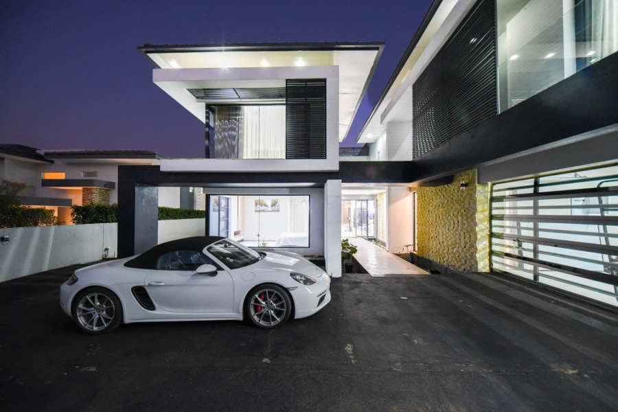 4 Bedroom Property for Sale in Lombardy Gauteng