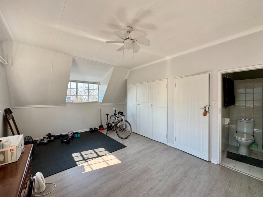 4 Bedroom Property for Sale in Erasmusrand Gauteng