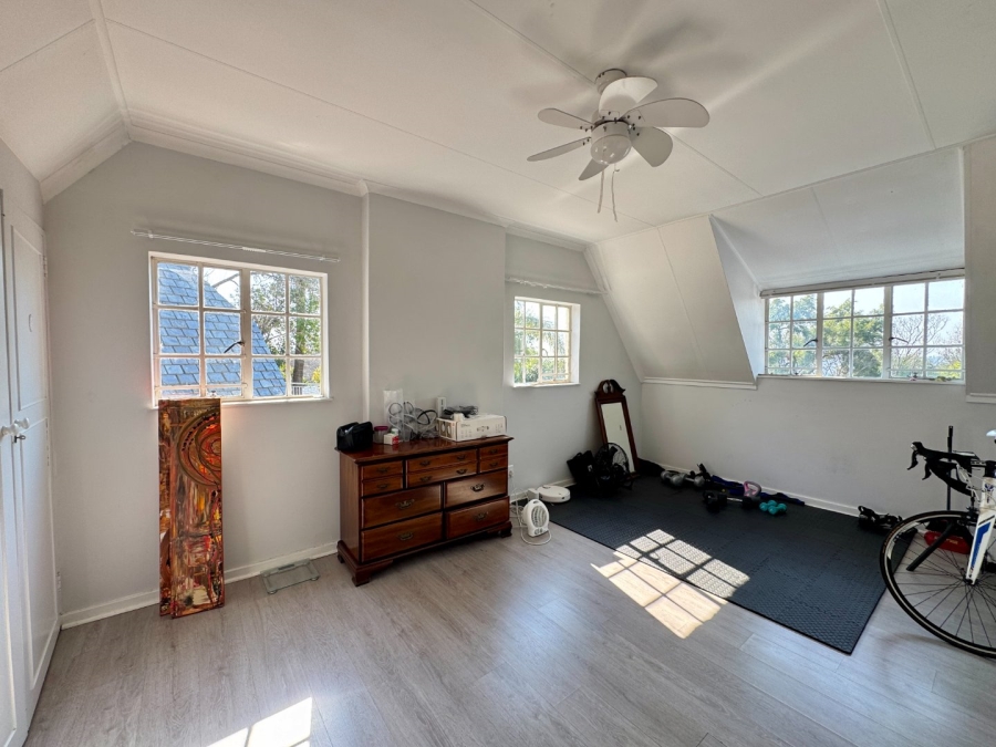 4 Bedroom Property for Sale in Erasmusrand Gauteng