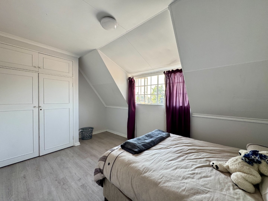 4 Bedroom Property for Sale in Erasmusrand Gauteng