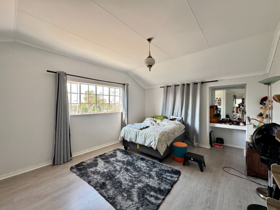 4 Bedroom Property for Sale in Erasmusrand Gauteng