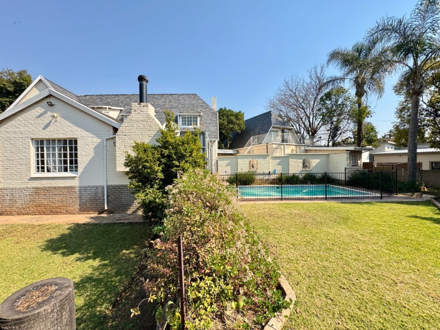 4 Bedroom Property for Sale in Erasmusrand Gauteng
