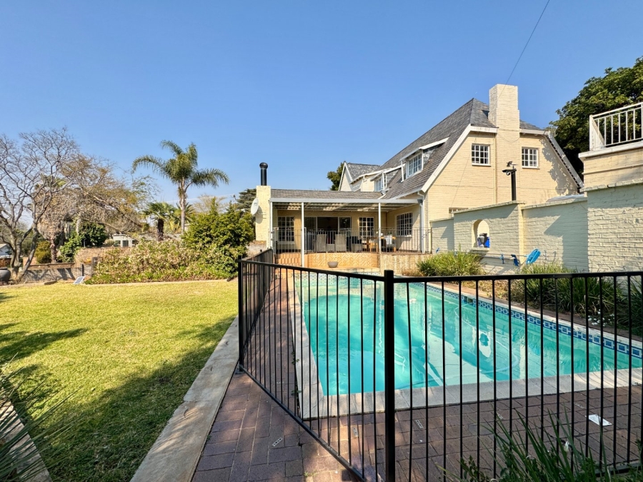 4 Bedroom Property for Sale in Erasmusrand Gauteng