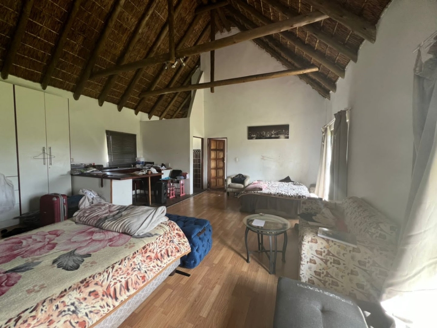 4 Bedroom Property for Sale in Glen Austin Gauteng