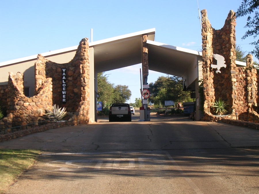 Commercial Property for Sale in Vaaloewer Gauteng