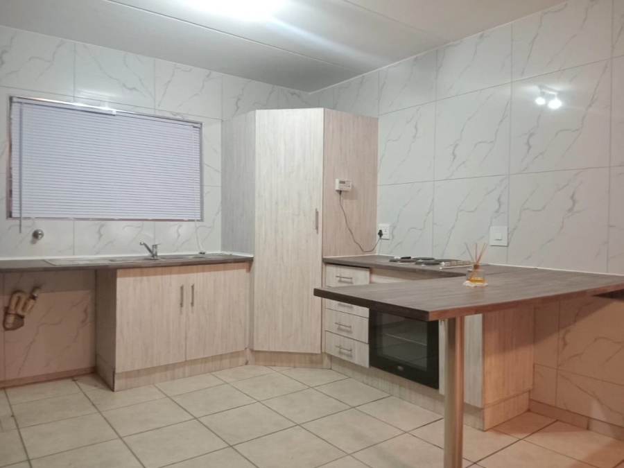 To Let 2 Bedroom Property for Rent in Danie Taljaard Park Gauteng