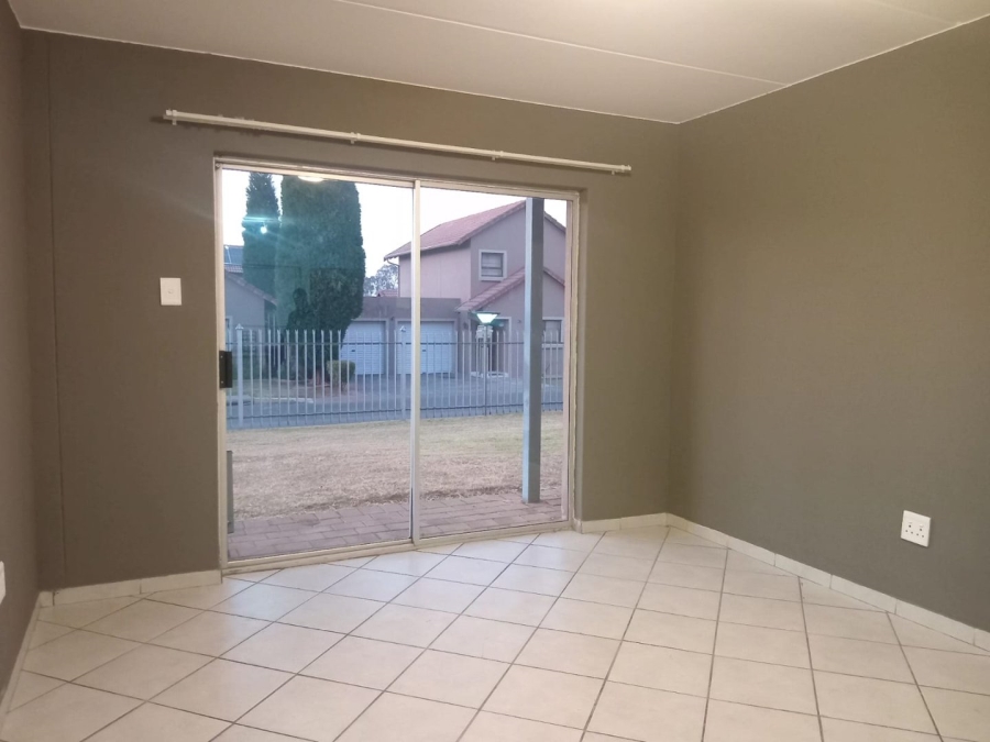 To Let 2 Bedroom Property for Rent in Danie Taljaard Park Gauteng