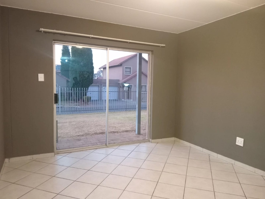 To Let 2 Bedroom Property for Rent in Danie Taljaard Park Gauteng