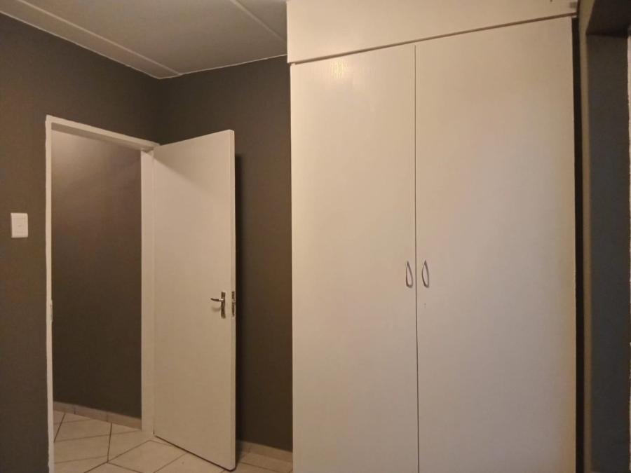 To Let 2 Bedroom Property for Rent in Danie Taljaard Park Gauteng