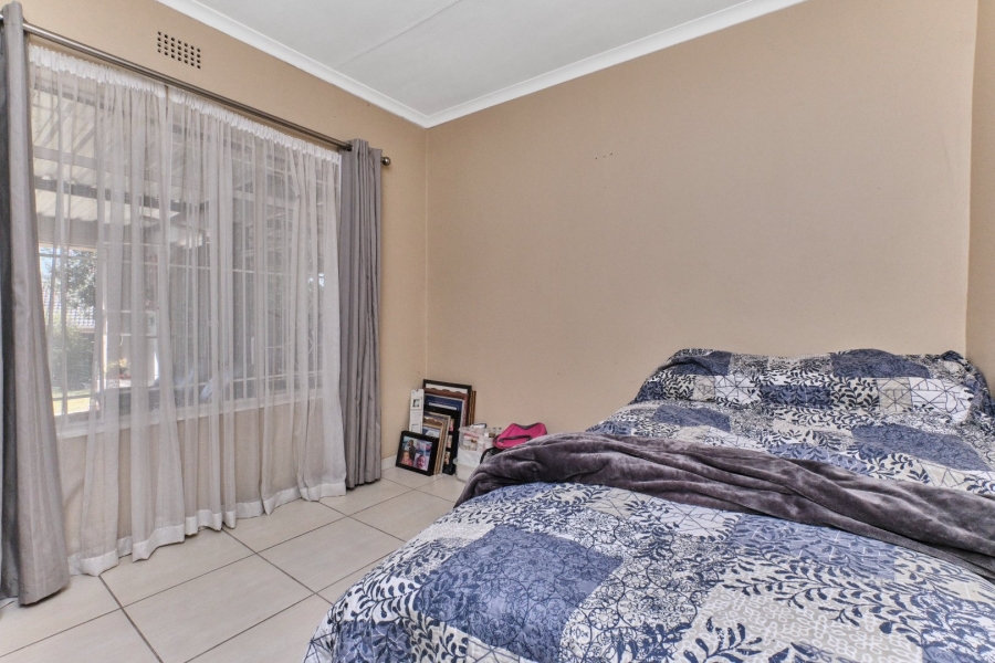 3 Bedroom Property for Sale in Weltevreden Park Gauteng