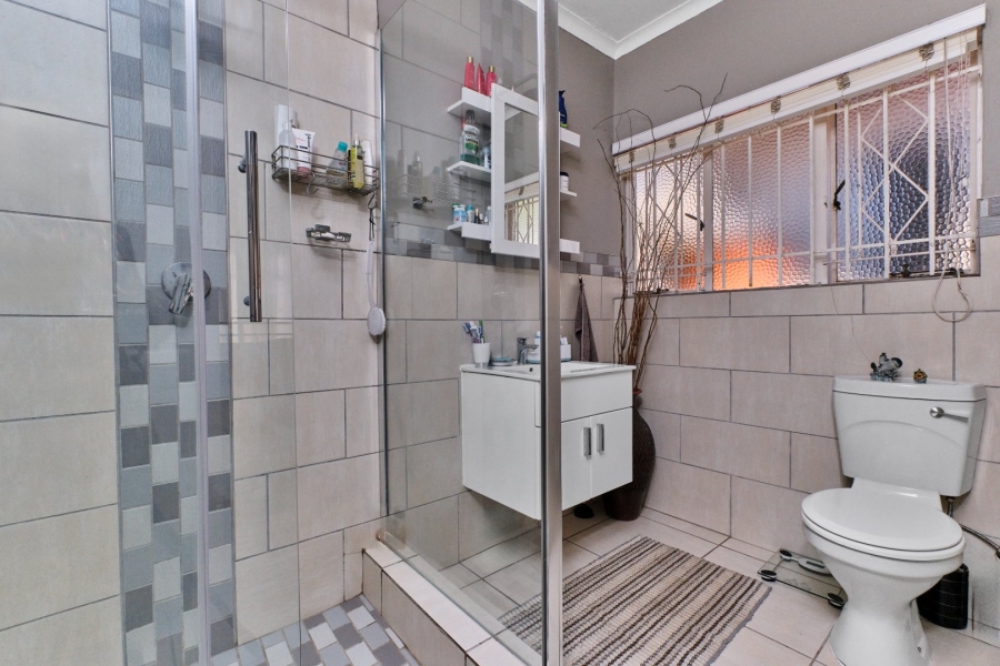 3 Bedroom Property for Sale in Weltevreden Park Gauteng