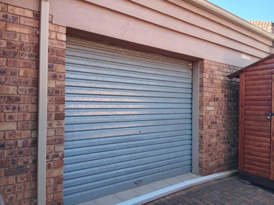 3 Bedroom Property for Sale in Ravenswood Gauteng