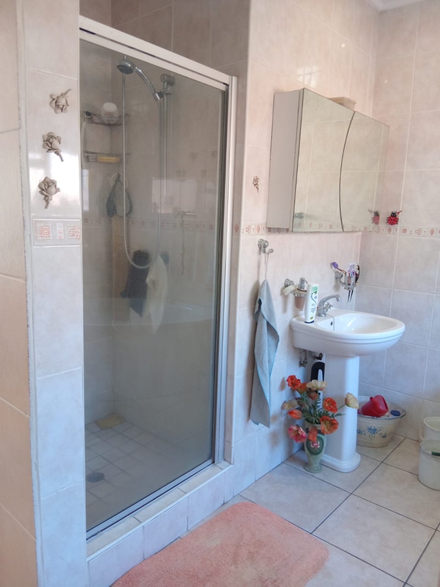 3 Bedroom Property for Sale in Ravenswood Gauteng