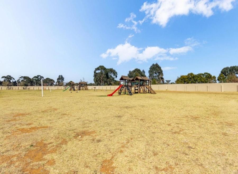 2 Bedroom Property for Sale in Ormonde View Gauteng
