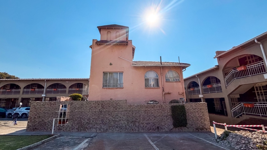 2 Bedroom Property for Sale in Albertville Gauteng