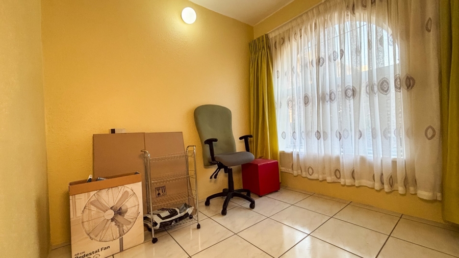 2 Bedroom Property for Sale in Albertville Gauteng