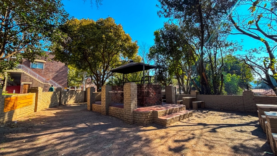 2 Bedroom Property for Sale in Albertville Gauteng