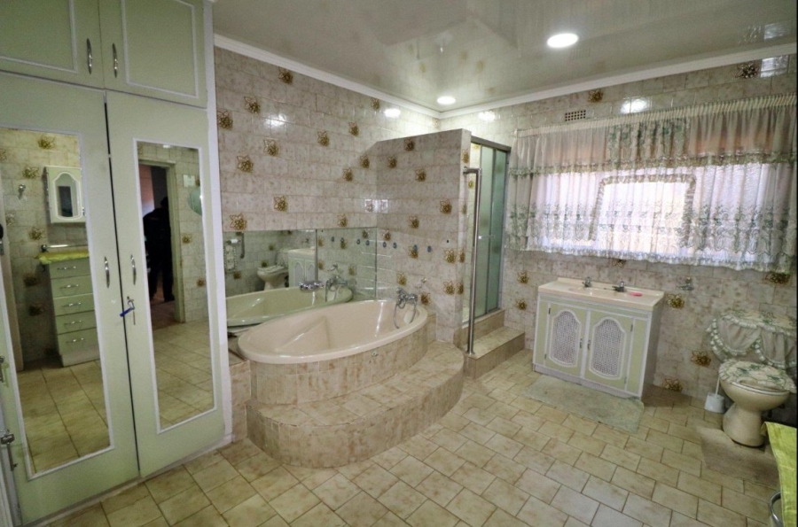 4 Bedroom Property for Sale in Primrose Gauteng
