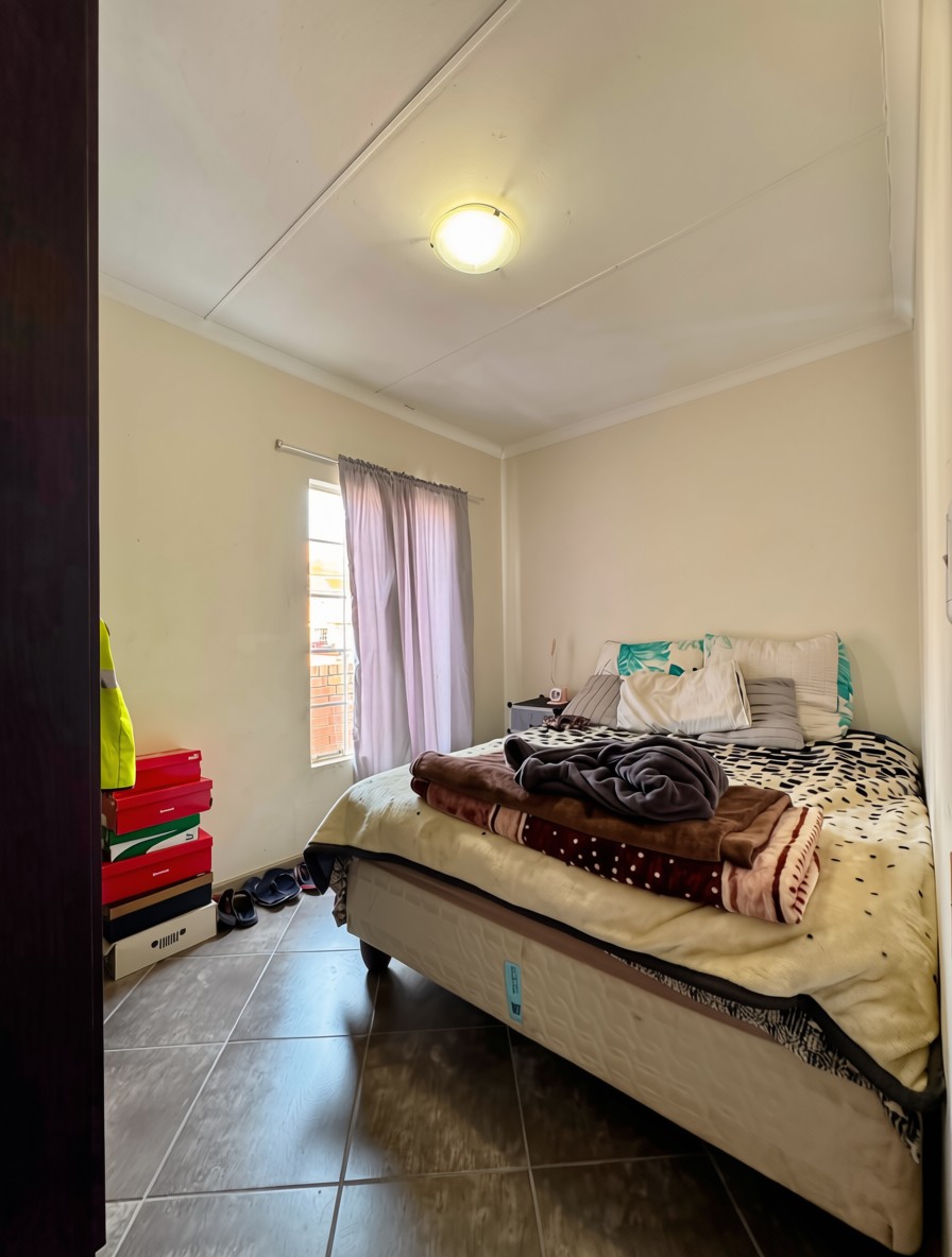 2 Bedroom Property for Sale in The Reeds Gauteng