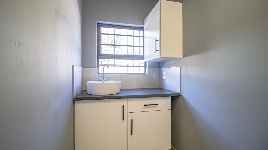 1 Bedroom Property for Sale in Eastleigh Gauteng