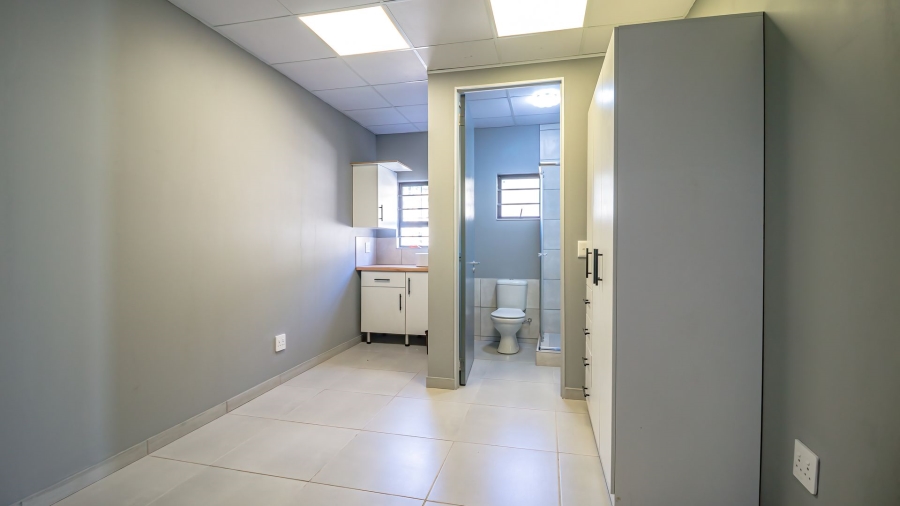 1 Bedroom Property for Sale in Eastleigh Gauteng