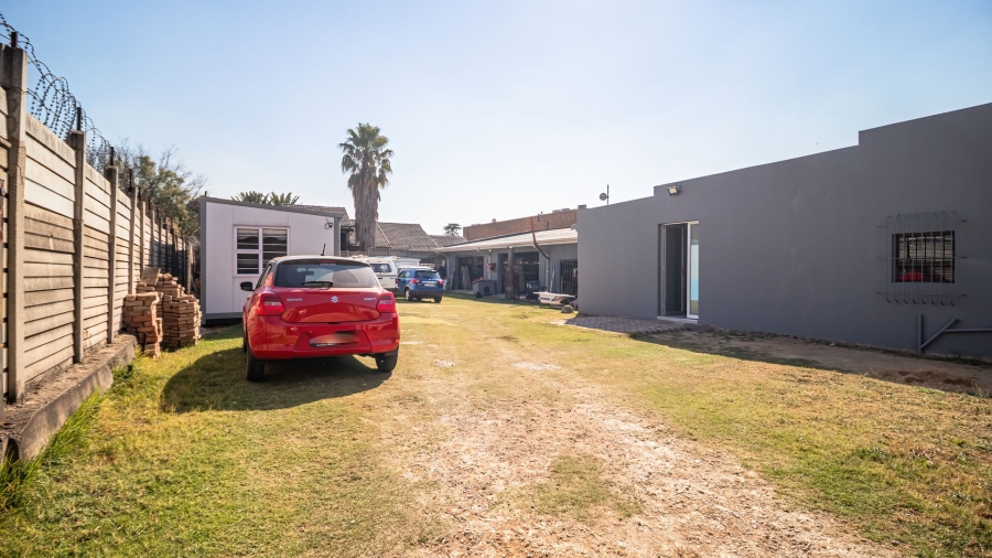 1 Bedroom Property for Sale in Eastleigh Gauteng
