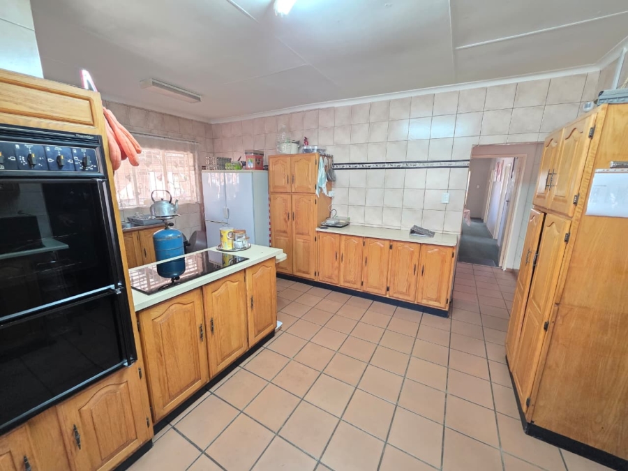 3 Bedroom Property for Sale in Vanderbijlpark SE 6 Gauteng