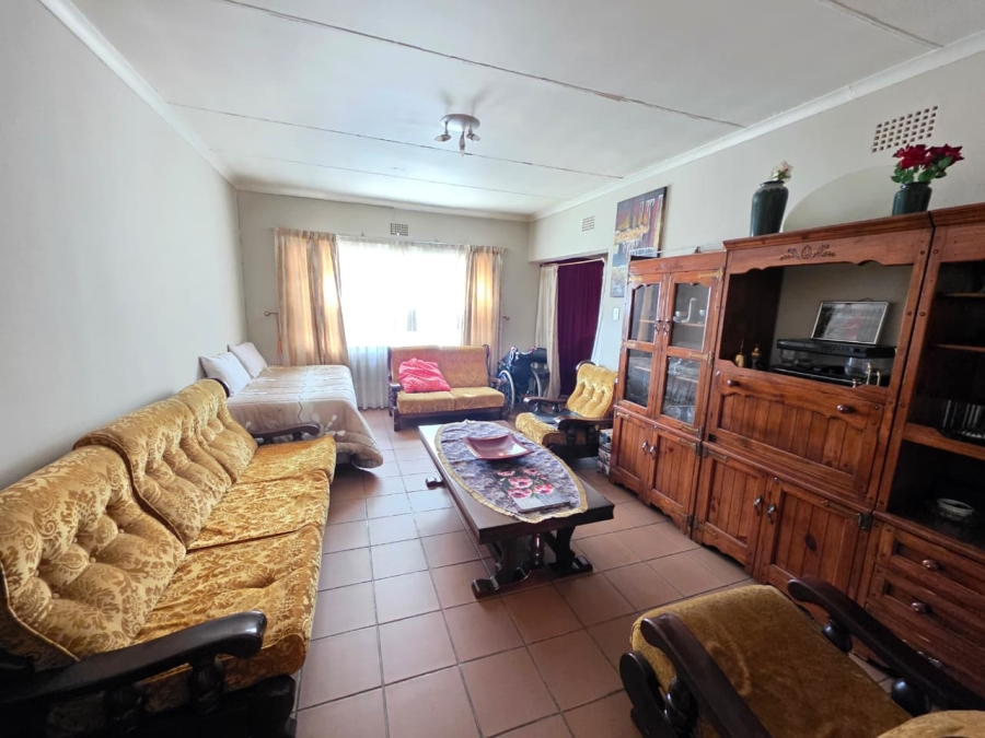 3 Bedroom Property for Sale in Vanderbijlpark SE 6 Gauteng
