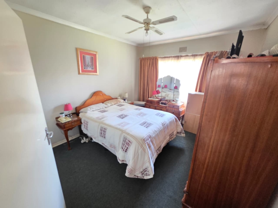 3 Bedroom Property for Sale in Vanderbijlpark SE 6 Gauteng