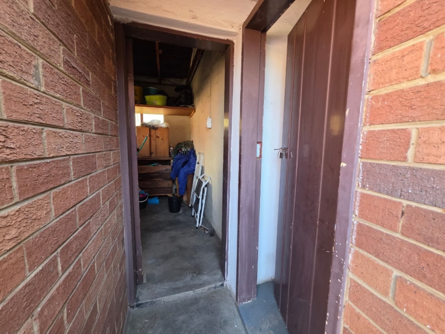 3 Bedroom Property for Sale in Vanderbijlpark SE 6 Gauteng
