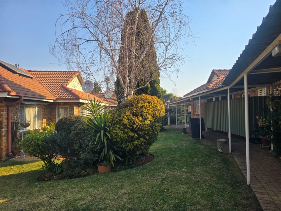 2 Bedroom Property for Sale in Primrose Gauteng
