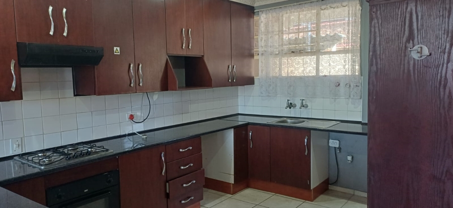 2 Bedroom Property for Sale in Impala Park Gauteng