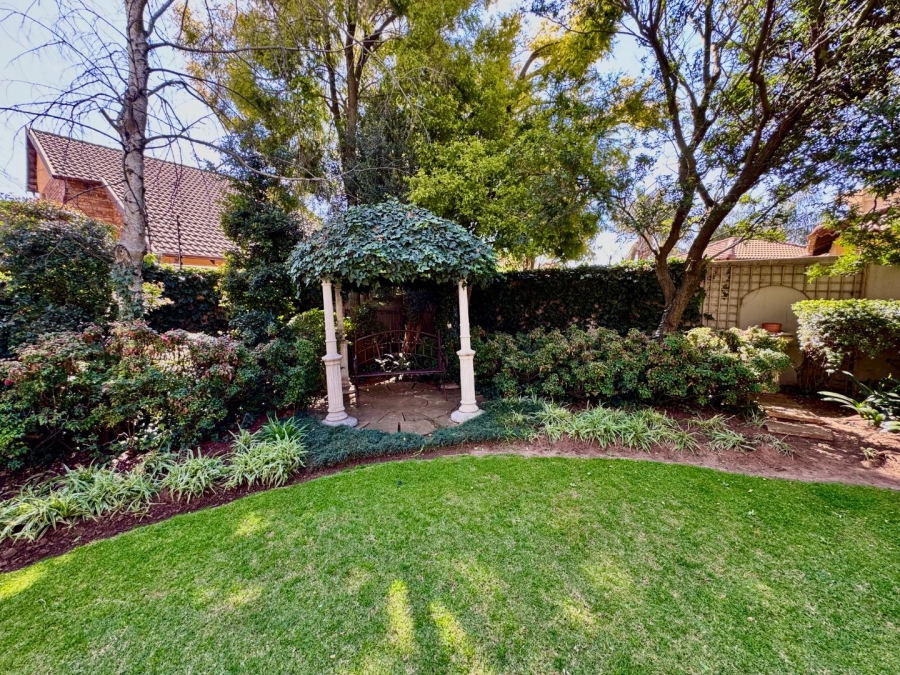 3 Bedroom Property for Sale in Glen Marais Gauteng