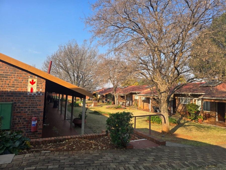 To Let 2 Bedroom Property for Rent in Primrose Gauteng