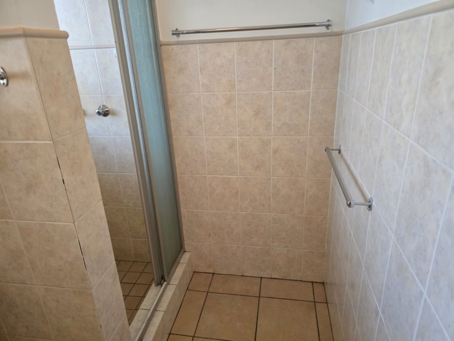 To Let 2 Bedroom Property for Rent in Primrose Gauteng
