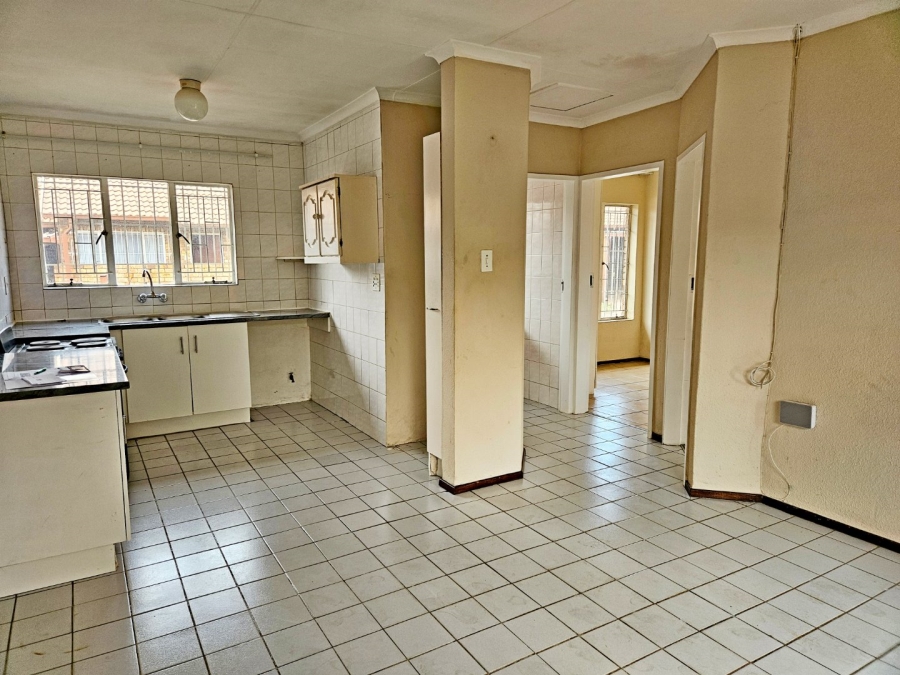 2 Bedroom Property for Sale in Terenure Gauteng