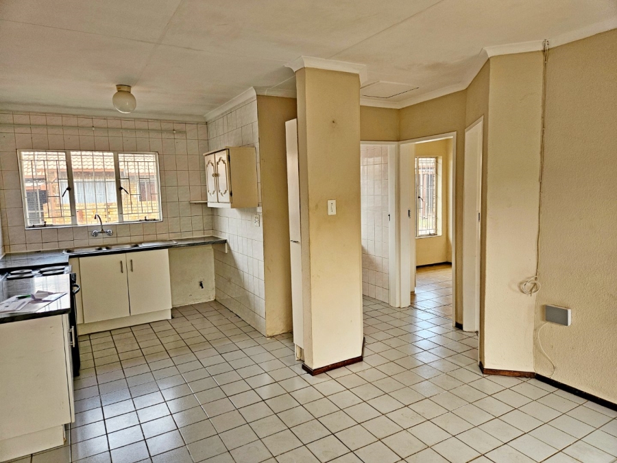 2 Bedroom Property for Sale in Terenure Gauteng
