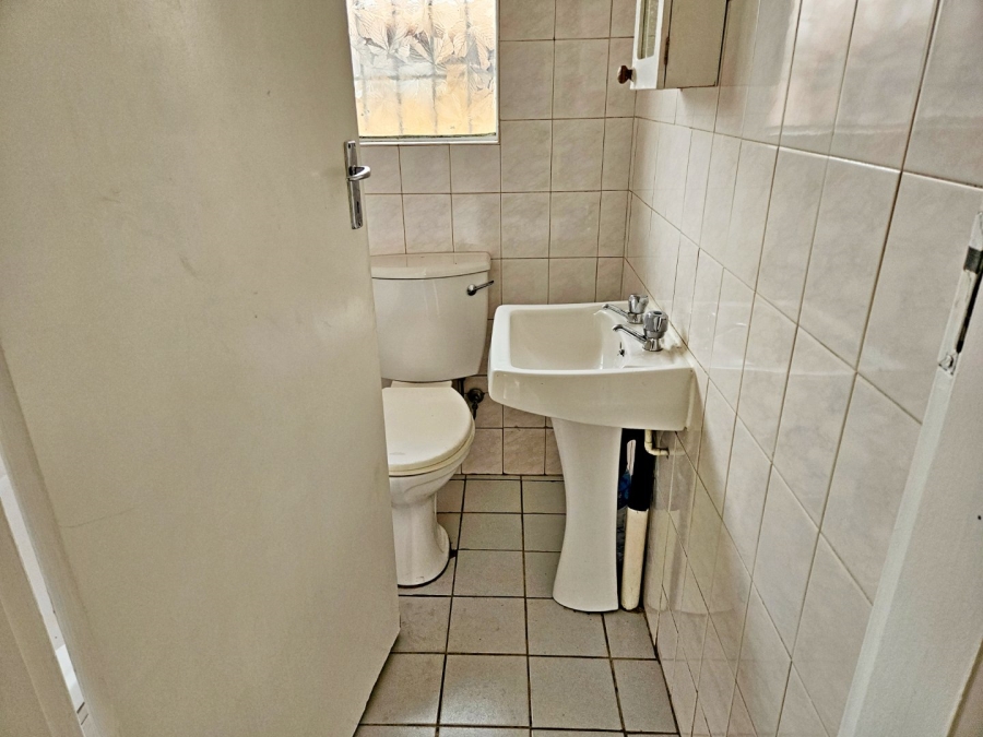 2 Bedroom Property for Sale in Terenure Gauteng