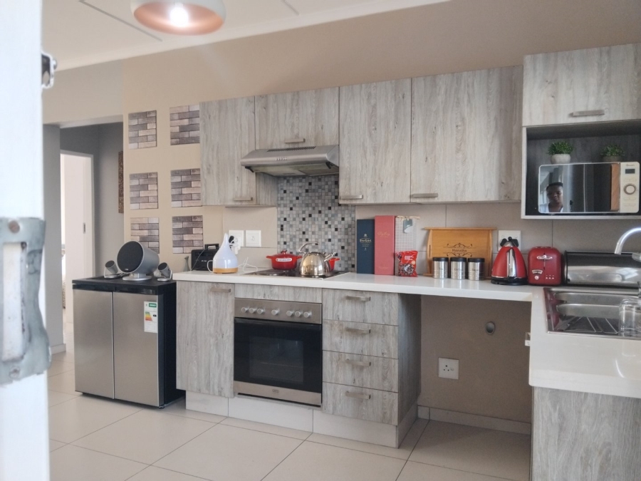 To Let  Bedroom Property for Rent in Carlswald Gauteng