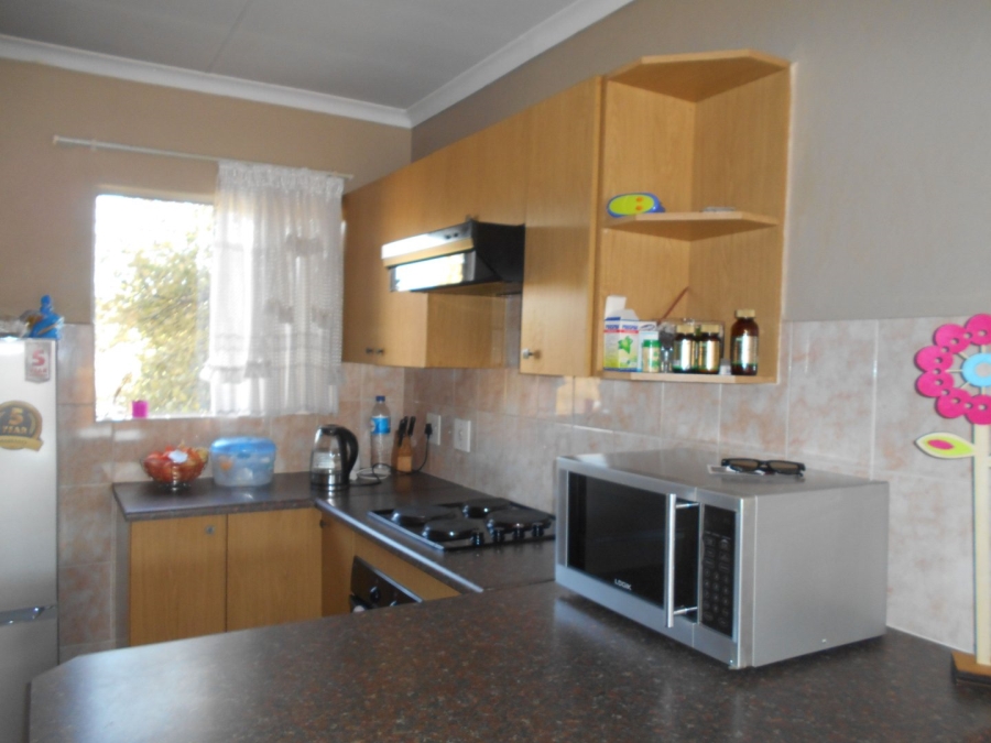 To Let 2 Bedroom Property for Rent in The Reeds Gauteng