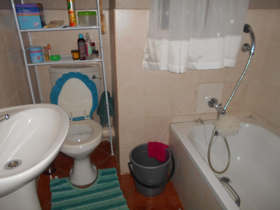 To Let 2 Bedroom Property for Rent in The Reeds Gauteng