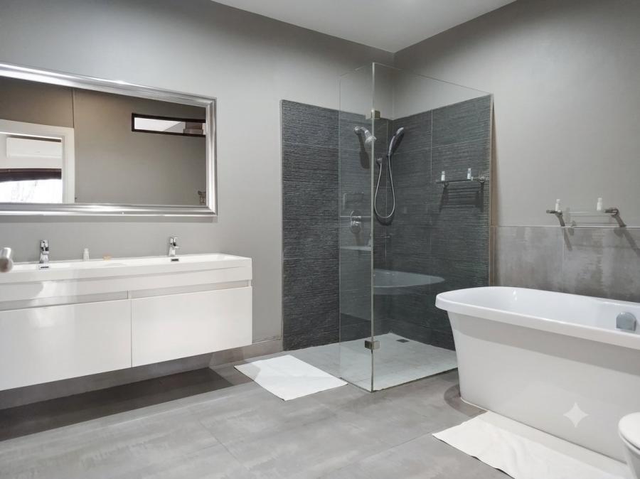 To Let 2 Bedroom Property for Rent in Sandown Gauteng