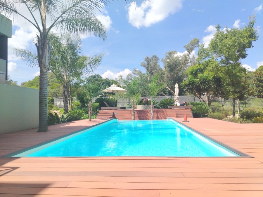 To Let 2 Bedroom Property for Rent in Sandown Gauteng
