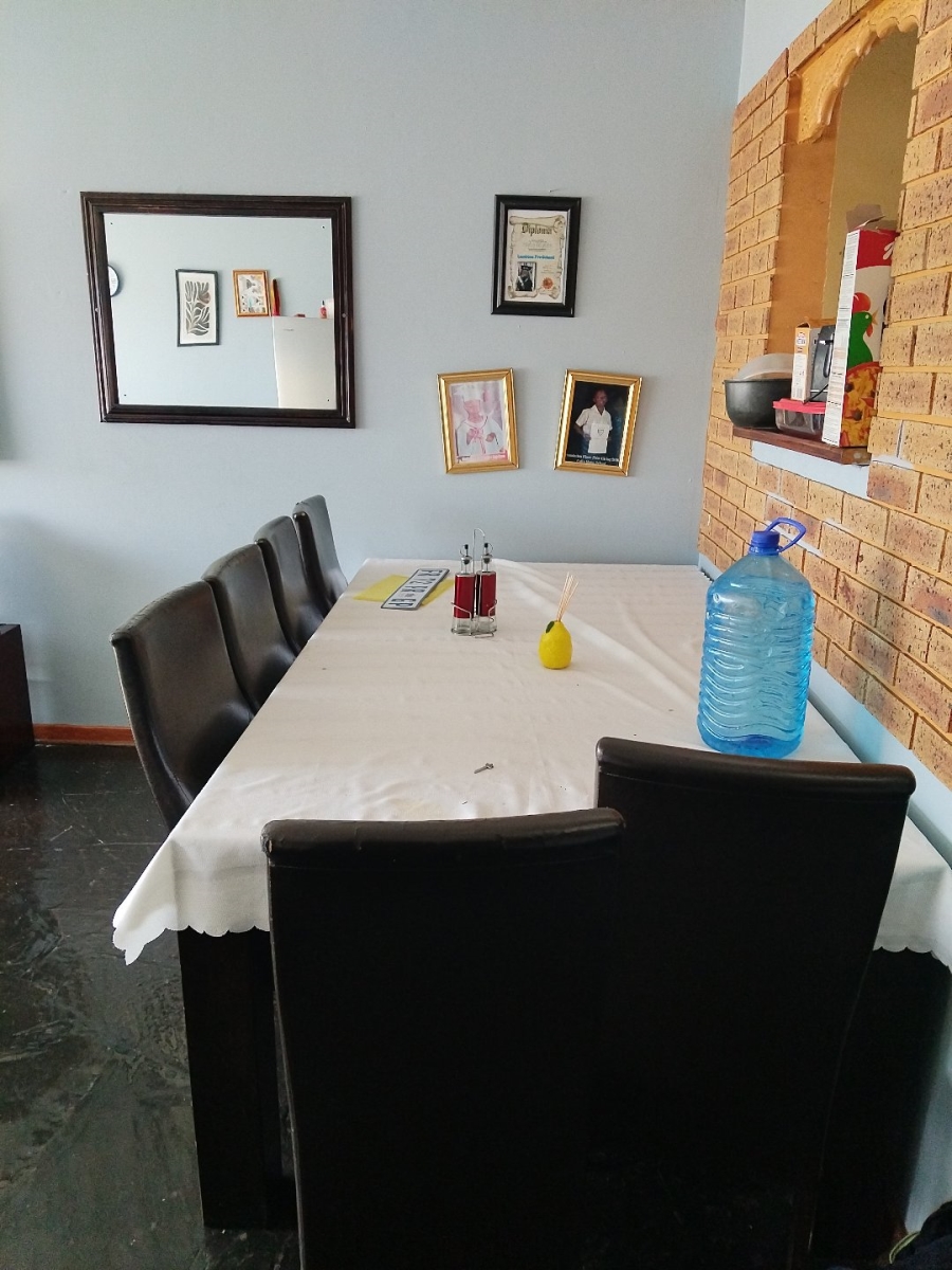 2 Bedroom Property for Sale in Germiston South Gauteng